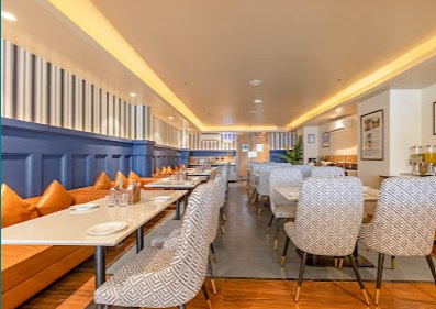 Moti Mahal restaurant interior